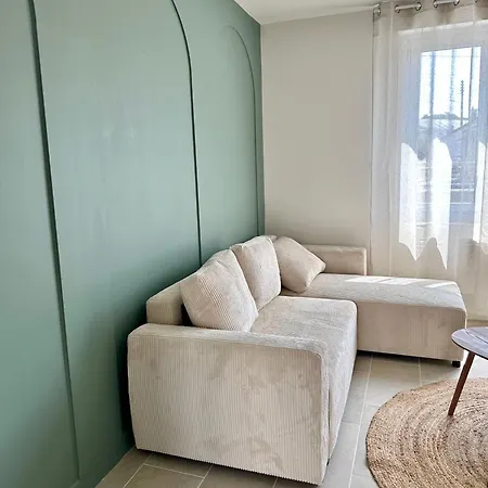 Сasa de vacaciones Charmante Maison Avec Terrasse Angers