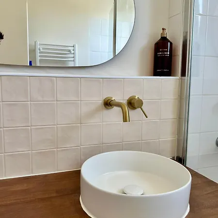 Charmante Maison Avec Terrasse Сasa de vacaciones