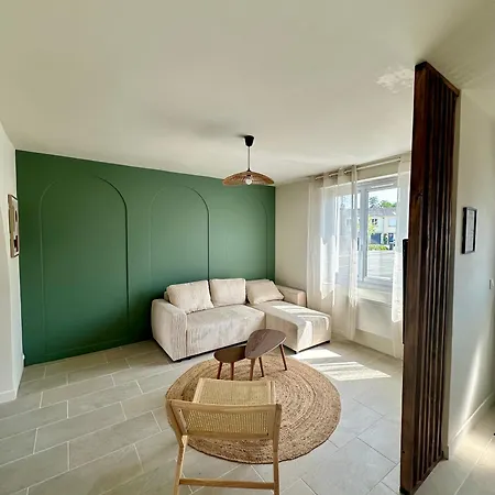 Charmante Maison Avec Terrasse *