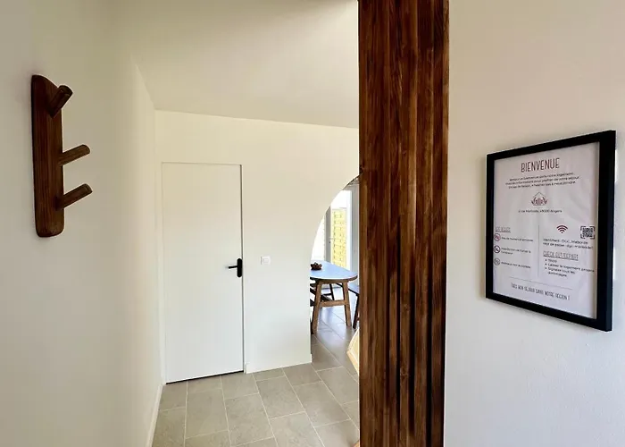 Charmante Maison Avec Terrasse בית נופש